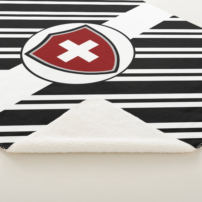 Swiss flag Sherpa Blanket (3/4)