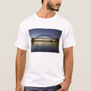 Sydney Harbour Bridge and Sydney Opera House at T-Shirt