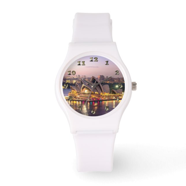 Sydney Opera House in the Evening Watch (Front)