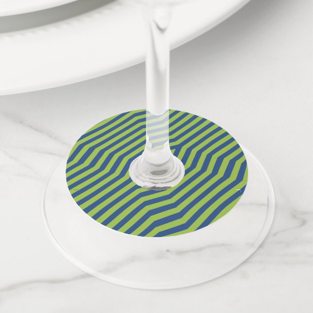 Symmetric diagonal stripes background 7 wine glass tag (Close Up)