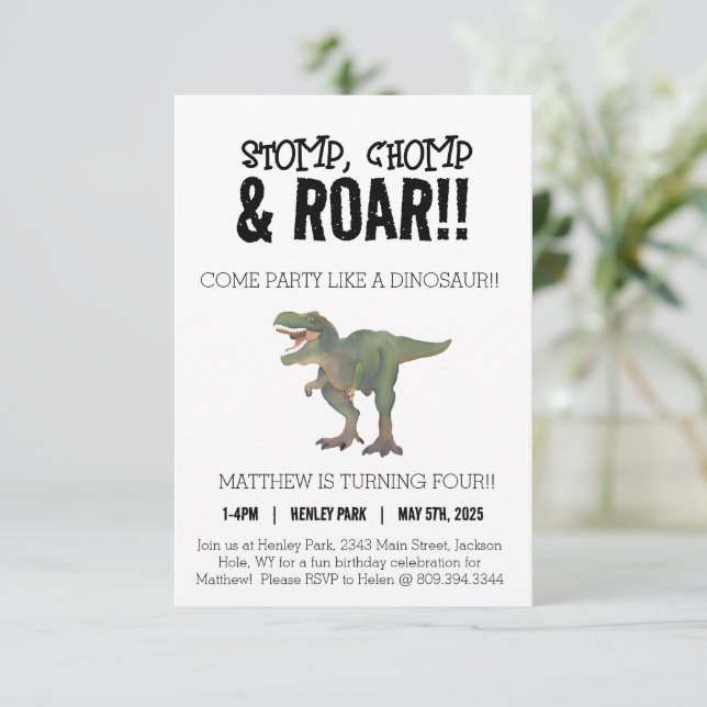 T-Rex Dinosaur 4e Invitation de fête d'anniversair (Debout devant)