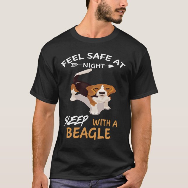 T-shirt 122 Sens En Sécurité La Nuit Sommeil Avec Un Beagl (Devant)