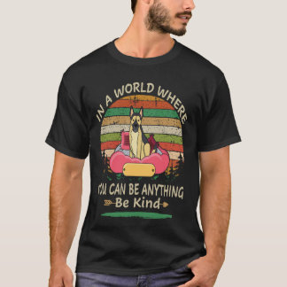 T-shirt 18 Dans Un Monde Où Vous Pouvez Être N'importe Quo