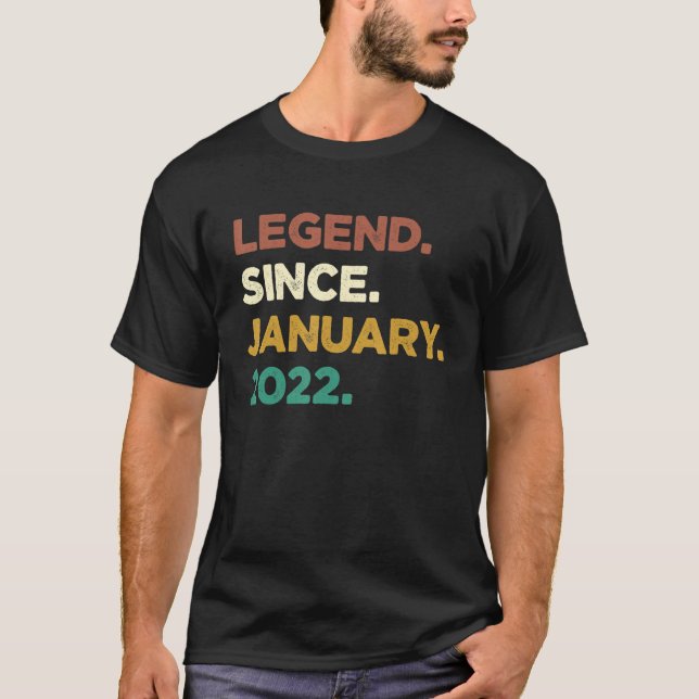 T-shirt 1 ans de légende depuis janvier 2022 1er anniversa (Devant)