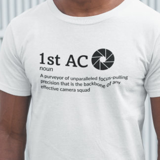T-shirt 1ère chemise en mode lumière de définition de l'en