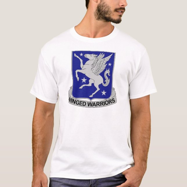 T-shirt 228th Régiment d'aviation - guerriers à ailes (Devant)