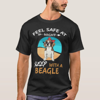 T-shirt 26 Sentez En Sécurité La Nuit Dormir Avec Un Beagl