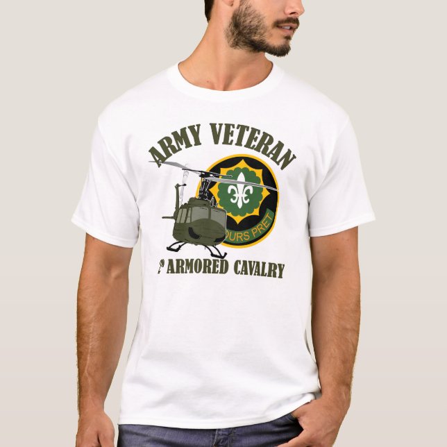 T-shirt 2ème Vétérinaire d'ACR - UH-1 Huey (Devant)