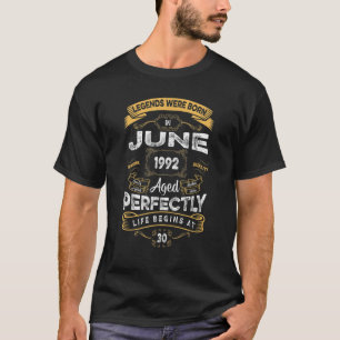 T-shirt 30ème Anniversaire Légendes Sont Nées En Juin 1992