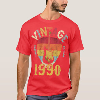 T-shirt 32 YearsOld Vintage 1990 Guitar Pick 32nd Birthday