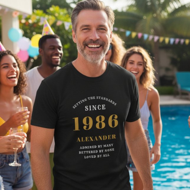 T-shirt 40e anniversaire 1986 Personnalisé Nom personnalis (40th birthday tshirt worn at a pool side)