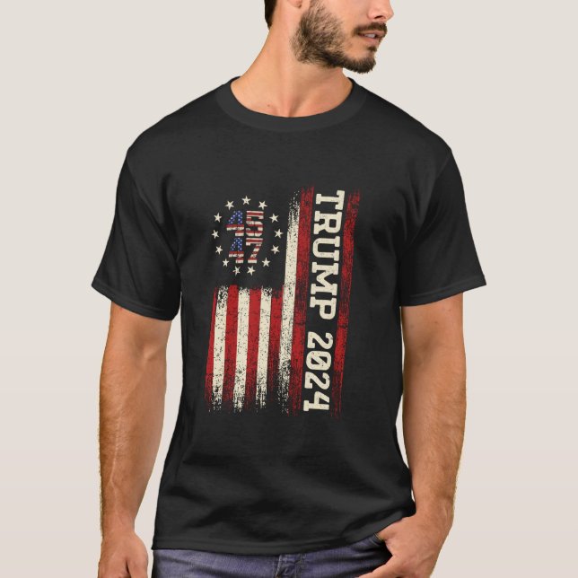 T-shirt 45 47 Trump 2024 - Chemise du drapeau américain (Devant)