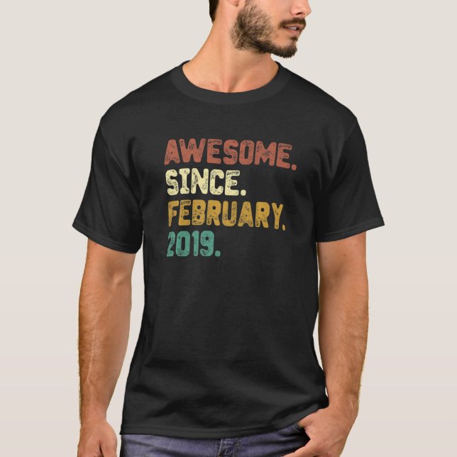 T-shirt 4 Ans Awesome depuis février 2019 4e anniversaire (Devant)