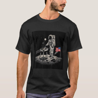 T-shirt 4 juillet l'astronaute American Flag Grilling