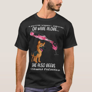 T-shirt 4 Une femme ne peut survivre avec du vin seul elle