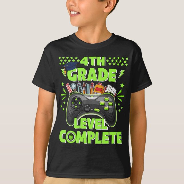 T-shirt 4e Niveau Gamer Complet Classe De 2022 Gradu (Devant)