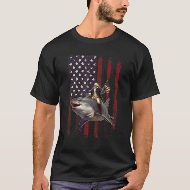 T-shirt 4th of July Washington Riding Shark USA American F (Devant)