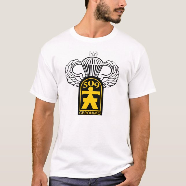 T-shirt 509th Vétéran aéroporté avec des ailes de saut (Devant)
