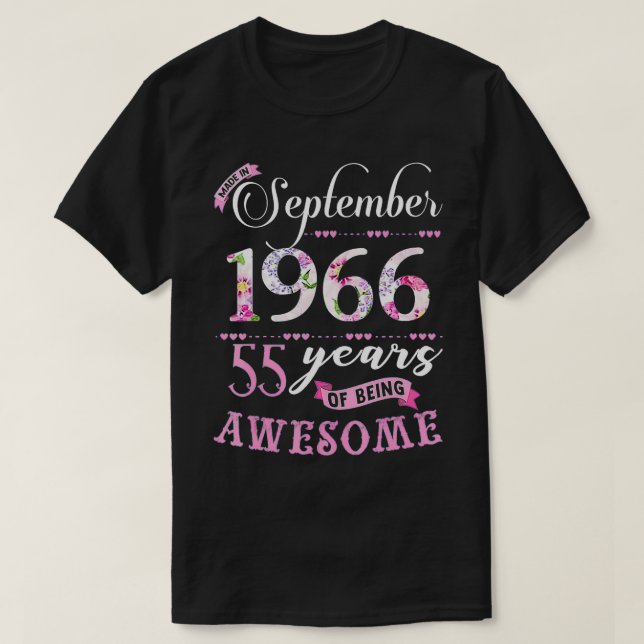 T-shirt 55e anniversaire cadeau floral pour les femmes née (Design devant)