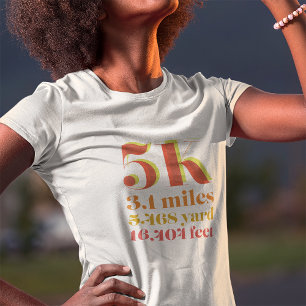 T-shirt 5 000, distance d'exécution Texte rouge gras