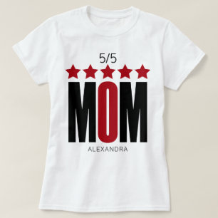 T-shirt 5 Étoile Maman Rouge Noir Nom de la typographie Pe