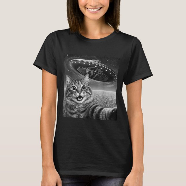 T-shirt 67 Cat Selfie With Alien Ufos Funny Cat Six Seven  (Devant)