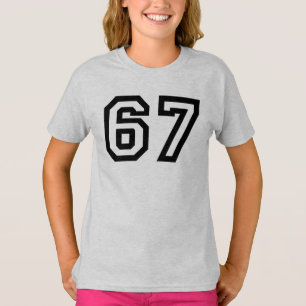 T-shirt 67 Design de tendance minimaliste