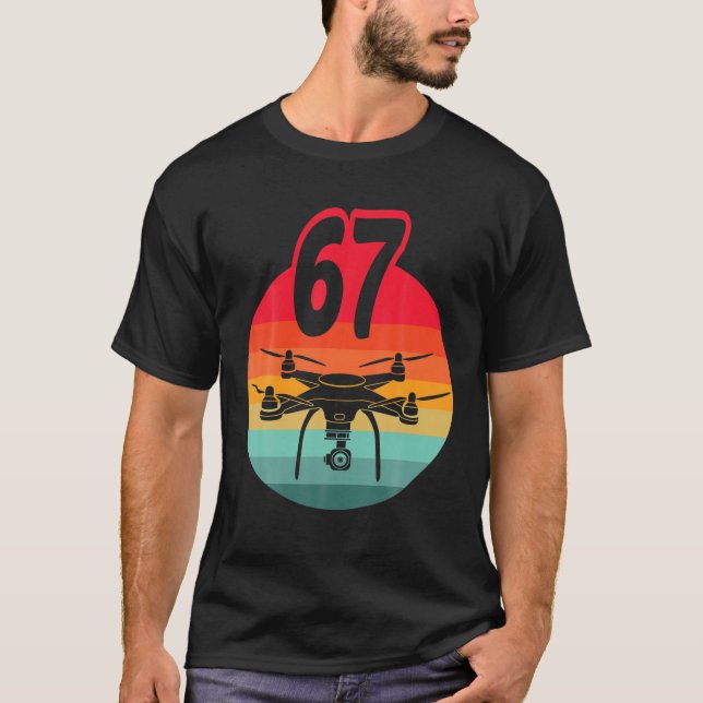 T-shirt 67E Anniversaire I Télécommande Rétro Drones Avec  (Devant)