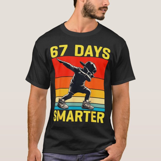 T-shirt 67th Day Of School 67 Days Smarter Dabbing Six Sev (Devant)
