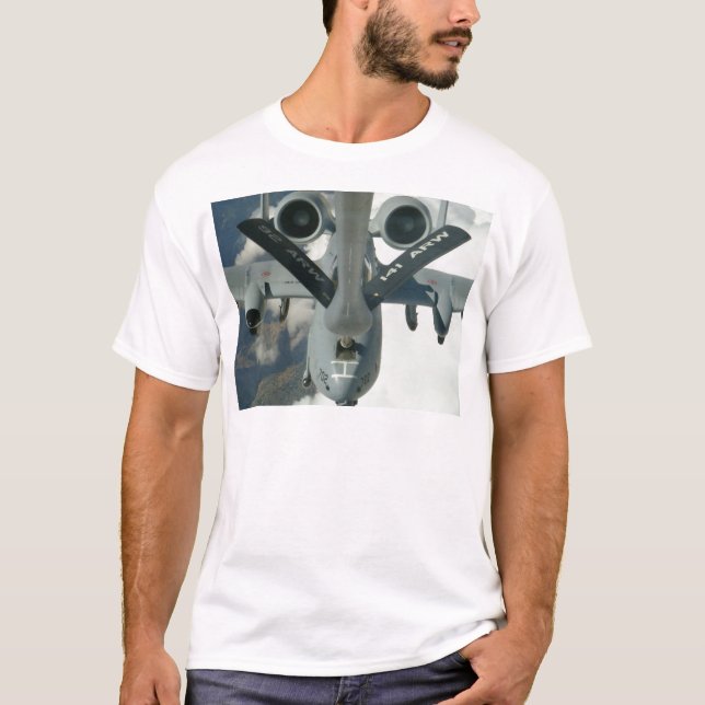 T-shirt A-10 réapprovisionné en combustible par KC-135 (Devant)