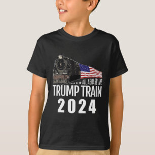 T-shirt À bord du Trump Train 2024 American Flag 2