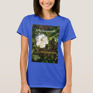 T-shirt à fleurs blanches