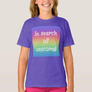 T-shirt À la recherche de licornes arc-en-ciel