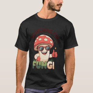 T-shirt À la recherche d'un champignon drôle de chasseur d