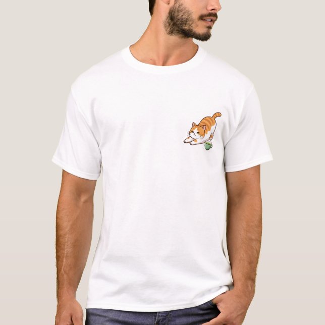 T-shirt Adorable Orange Tabby Cat Stretching (Devant)