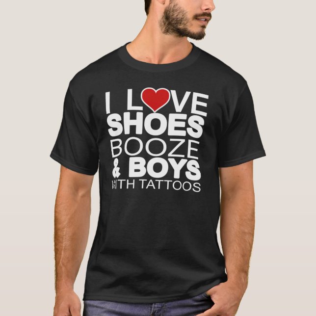 T-shirt Aimer Chaussures Booze Garçons avec tatouages (Devant)