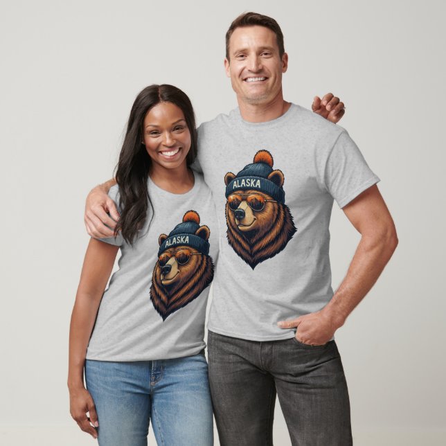 T-shirt Alaska Bear with Beanie  (Unisexe)