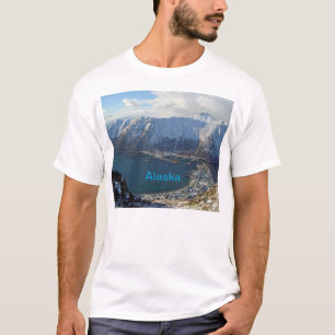 T-shirt Alaskan Mountain Range et ville en dessous
