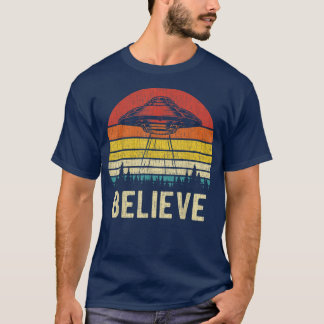 T-shirt Alien vintage UFO BelieveFunny Alien UFO Hommes Fe