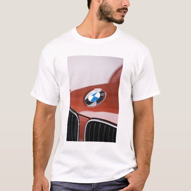 T-shirt Allemagne, Bayern-Bavière, Munich. BMW Welt Car 2 (Devant)