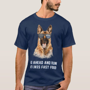 T-shirt Aller De L'Avant Exécuter Il Aime Fast Food Funny 