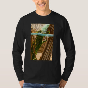 T-shirt Alligator Swimming