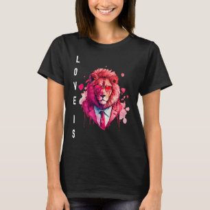 T-shirt Alluring Love is With Heart Animal Valentine's day