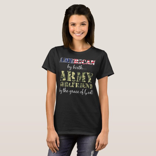 T-shirt Américain par l'amie d'armée de naissance par (Devant entier)