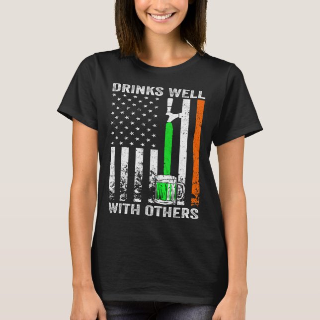 T-shirt American Flag St Patrick's Day Beer Drinks Well Wi (Devant)