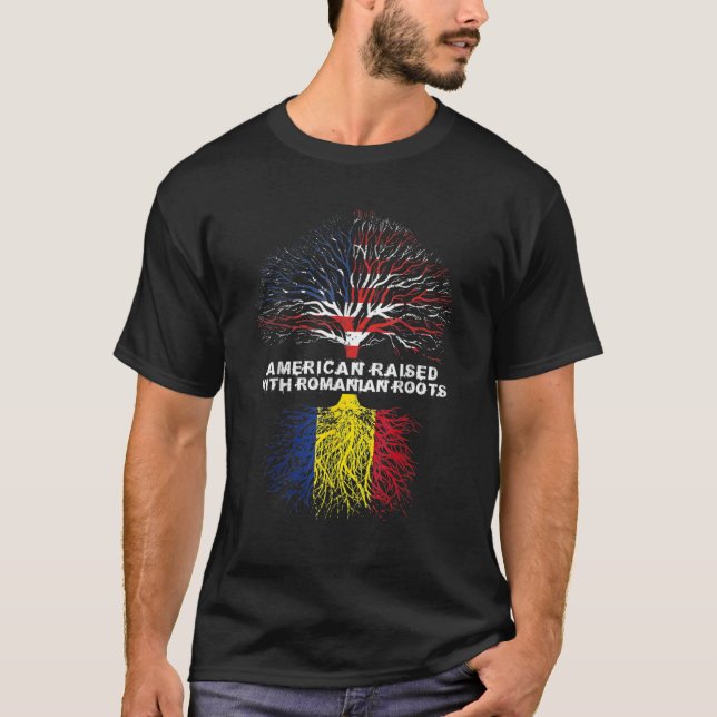 T-shirt American Raised With Romanian Roots (Devant)