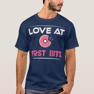 T-shirt Amour à la première bouchée Donut Baker Baking Pât