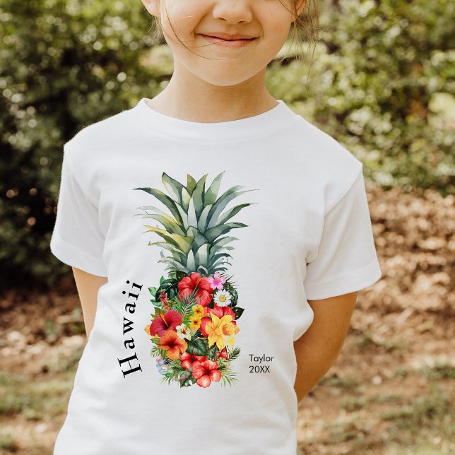 T-shirt Ananas Tropical Hawaii avec fleurs, Nom de famille (Créateur téléchargé)