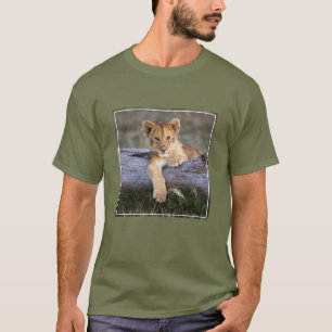T-shirt Animaux de bébés cutest   Cute Lion Cub
