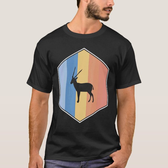 T-shirt Antelope Aux Couleurs Rétro Dans Un Hexagon (Devant)